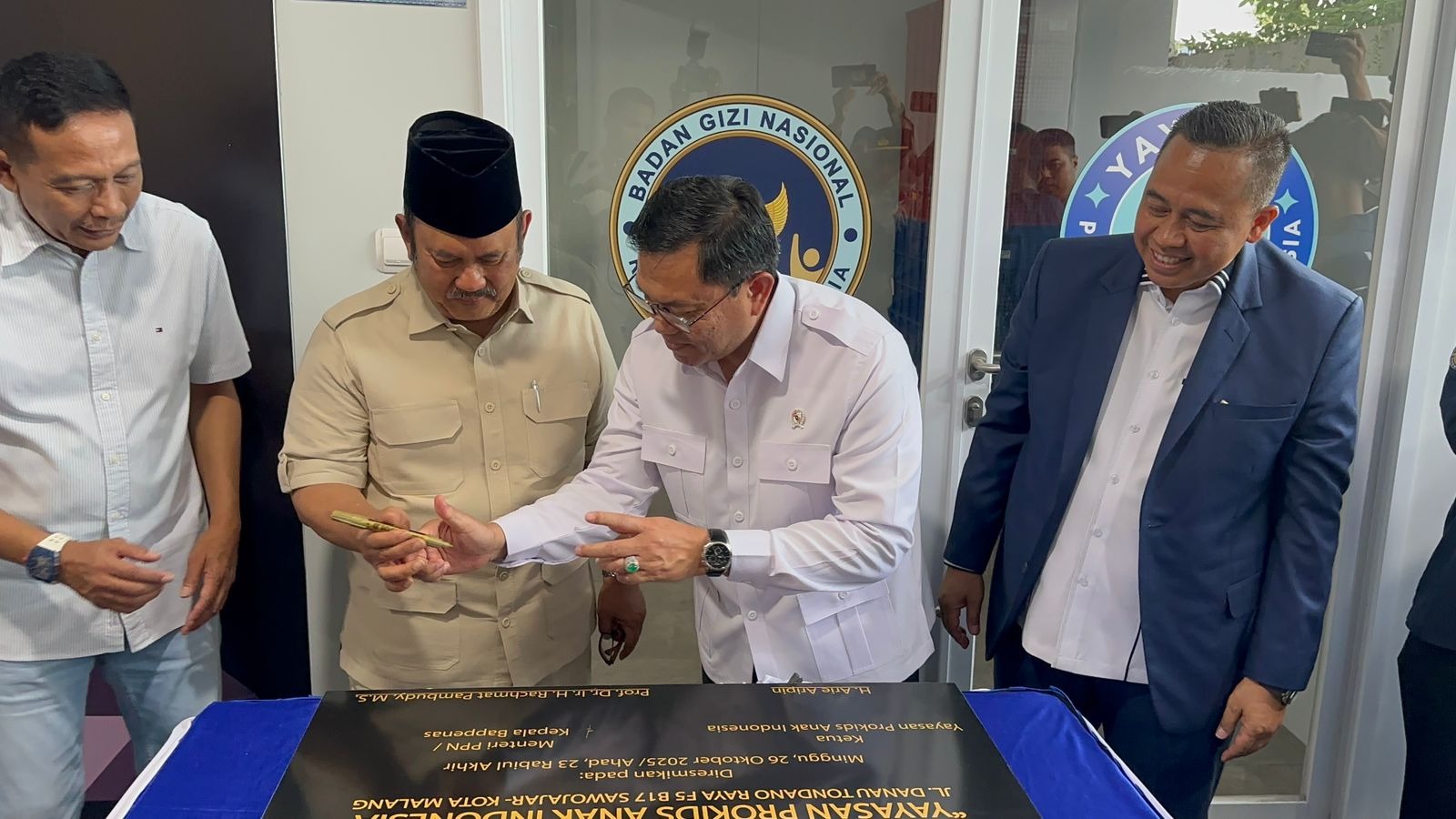 Wakil Kepala Badan Gizi Nasional Tapanuli Selatan (BGN Tapanuli Selatan) meninjau Satuan Pelayanan Pemenuhan Gizi (SPPG) Yayasan Prokids Anak Indonesia 